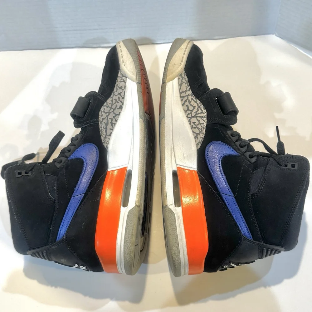 Nike Air Jordan Legacy 312 Knicks Sneaker Size:11 AV3922-048 Black Blue Orange